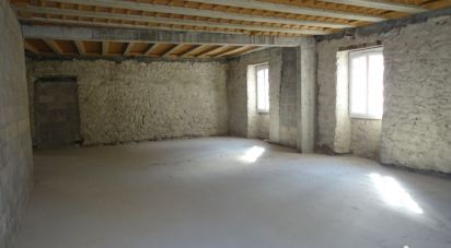 Appartement 1 pièce de 76 m² à Mauléon-Licharre (64130)