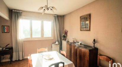 Apartment 3 rooms of 77 m² in Créteil (94000)