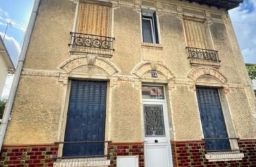 House 6 rooms of 86 m² in Noisy-le-Sec (93130)