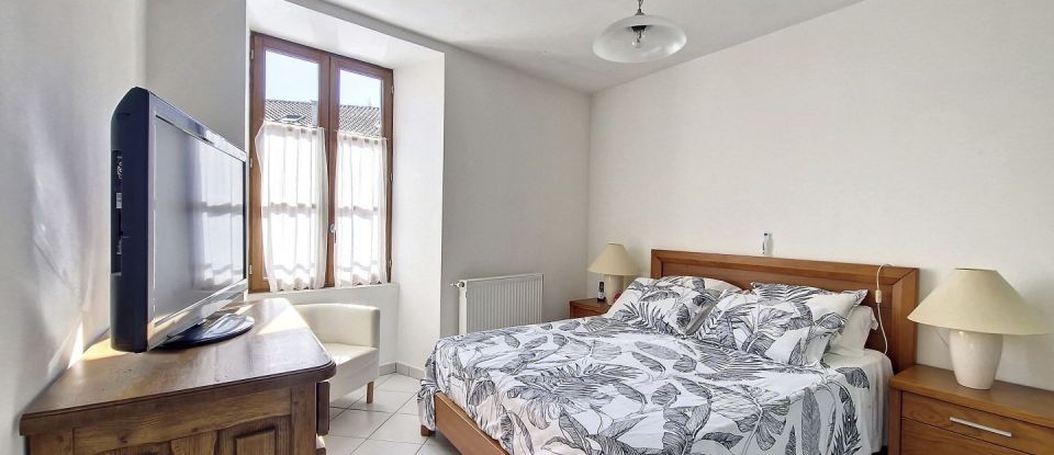 Appartement 5 pièces de 170 m² à Cahors (46000)