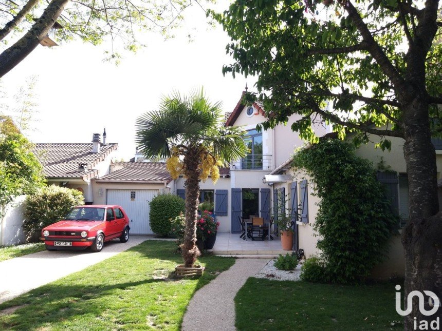 House 3 rooms of 62 m² in Eaubonne (95600)