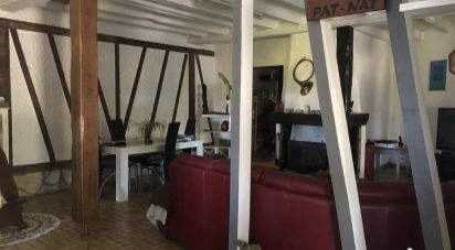 Country house 6 rooms of 132 m² in Monlezun-d'Armagnac (32240)