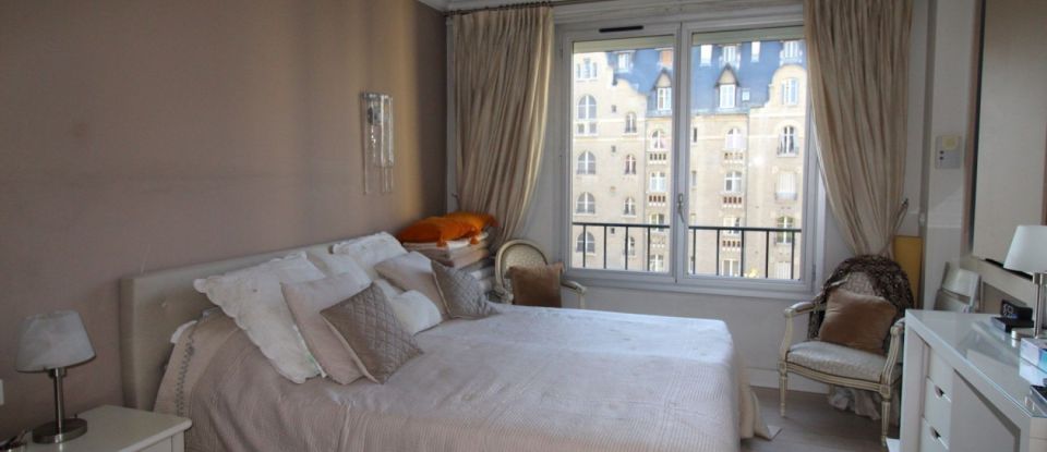 Apartment 3 rooms of 71 m² in Paris (75016)