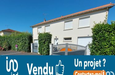 House 6 rooms of 145 m² in Mouchamps (85640)