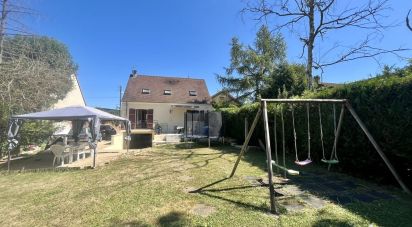 House 6 rooms of 120 m² in Viry-Châtillon (91170)