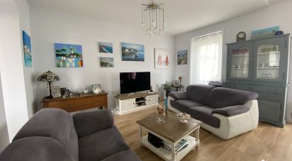 House 4 rooms of 91 m² in Saint-Brevin-les-Pins (44250)