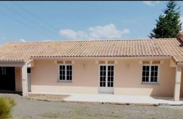 House 3 rooms of 117 m² in LIRÉ (49530)
