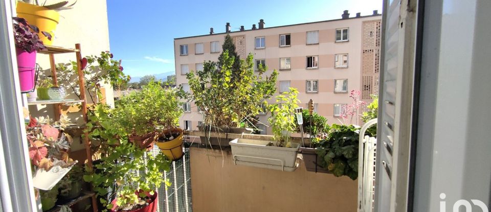 Appartement 3 pièces de 56 m² à Le Pont-de-Claix (38800)