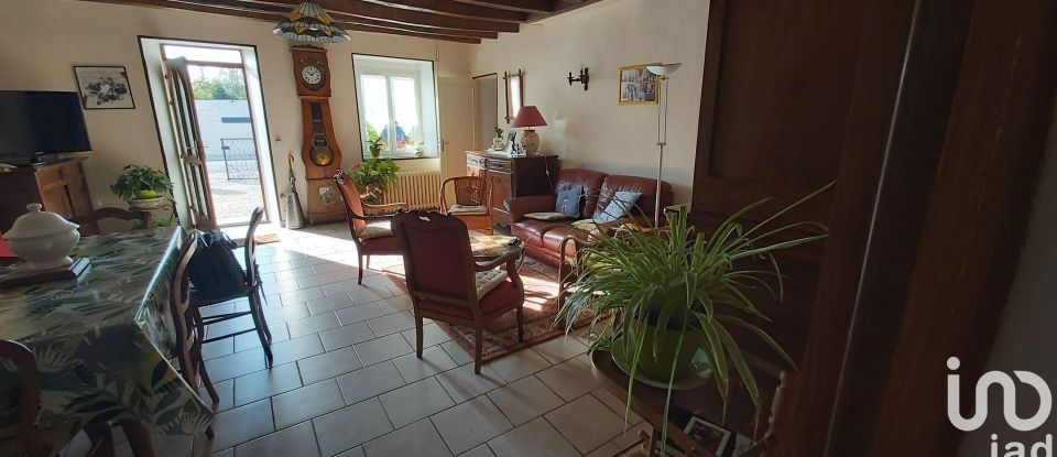 House 4 rooms of 114 m² in Vendœuvres (36500)