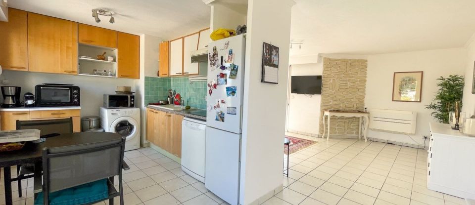 Apartment 3 rooms of 70 m² in Cavalaire-sur-Mer (83240)