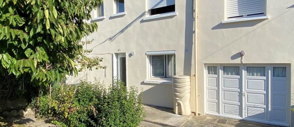 House 7 rooms of 124 m² in Angoulême (16000)