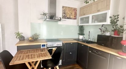 Apartment 3 rooms of 53 m² in Grenoble (38000)