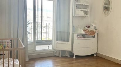 Appartement 3 pièces de 53 m² à Grenoble (38000)