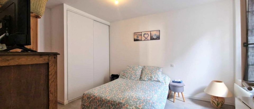 Apartment 3 rooms of 75 m² in Castelsarrasin (82100)