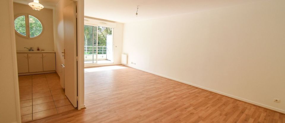 Apartment 3 rooms of 68 m² in Villemomble (93250)