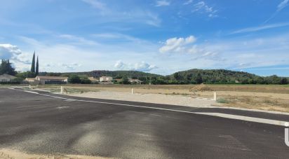 Land of 425 m² in Piolenc (84420)