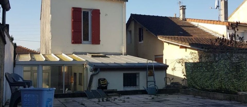 House 3 rooms of 90 m² in Charleville-Mézières (08000)
