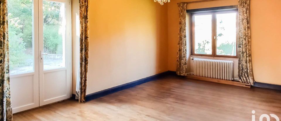 House 7 rooms of 242 m² in Limoges (87000)