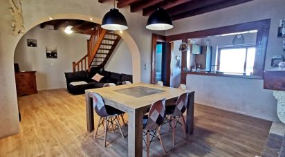 House 5 rooms of 102 m² in Mosnay (36200)
