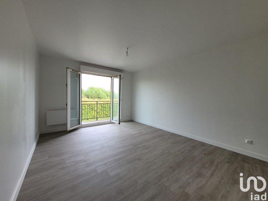 Apartment 1 room of 22 m² in Mitry-Mory (77290)