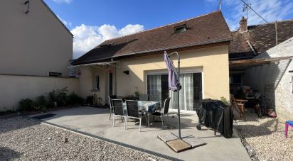 House 7 rooms of 119 m² in Passy (89510)