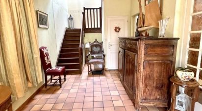 House 8 rooms of 184 m² in Chasseneuil-du-Poitou (86360)