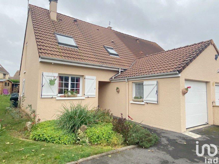 House 4 rooms of 76 m² in Beauvais (60000)