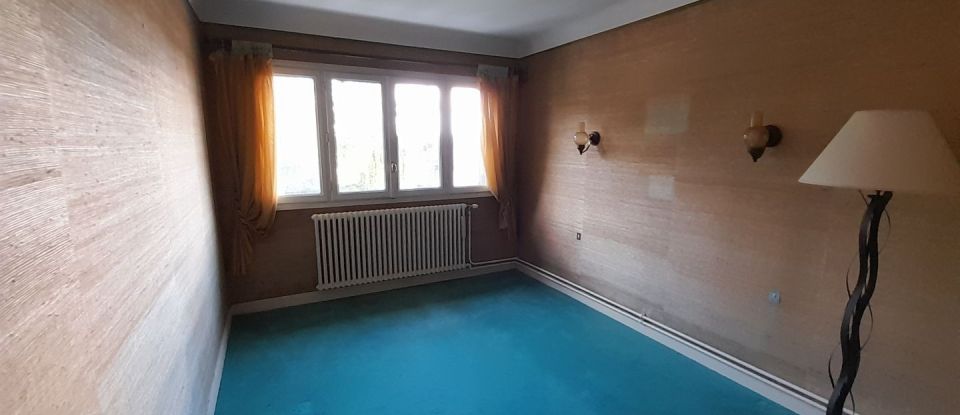 House 6 rooms of 126 m² in Grigny (91350)