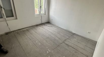 House 6 rooms of 94 m² in Lillers (62190)
