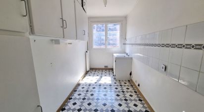 Appartement 3 pièces de 60 m² à Paris (75018)