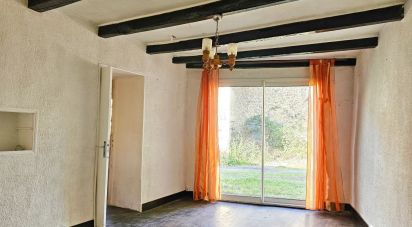 House 4 rooms of 107 m² in Chéronnac (87600)