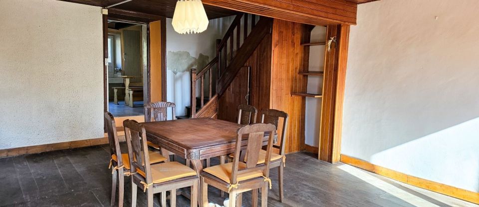 House 4 rooms of 107 m² in Chéronnac (87600)