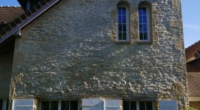 Maison 6 pièces de 113 m² à Ver-sur-Mer (14114)