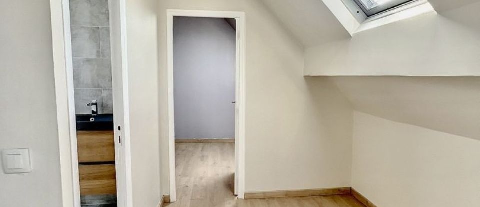 Maison 8 pièces de 137 m² à Juvisy-sur-Orge (91260)