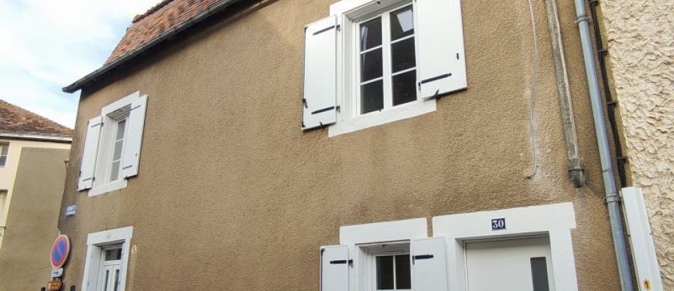 House 5 rooms of 85 m² in Montmorillon (86500)