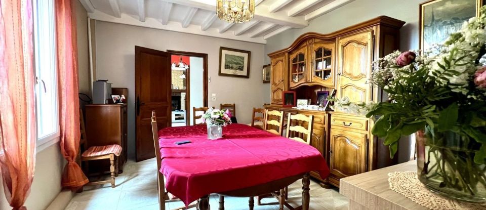 House 9 rooms of 280 m² in Équemauville (14600)