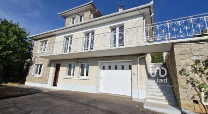 Maison 6 pièces de 168 m² à Villefranche-de-Rouergue (12200)