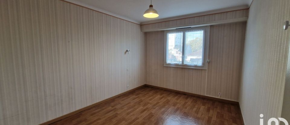 Apartment 3 rooms of 108 m² in Tarbes (65000)