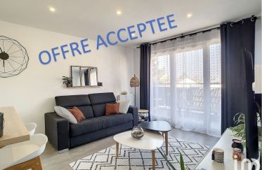 Apartment 2 rooms of 42 m² in Réau (77550)