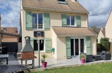 House 5 rooms of 105 m² in Montévrain (77144)