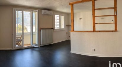 Apartment 3 rooms of 63 m² in Fontaine (38600)