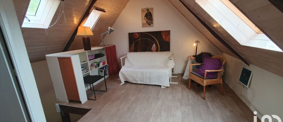Maison 3 pièces de 76 m² à Bourbriac (22390)