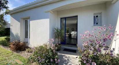 House 6 rooms of 131 m² in Meschers-sur-Gironde (17132)