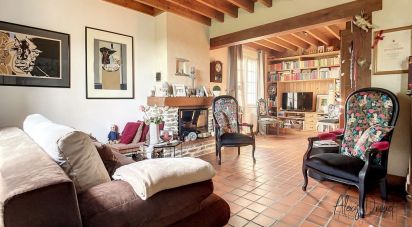 House 5 rooms of 113 m² in Quettehou (50630)