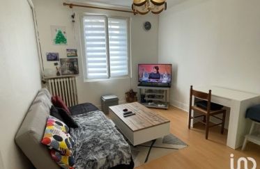 Appartement 2 pièces de 49 m² à Saint-Ay (45130)