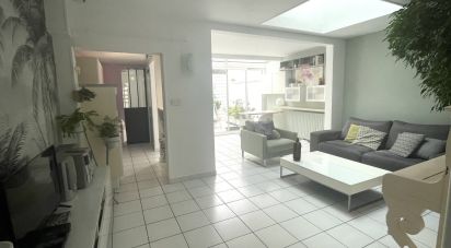 Maison 2 pièces de 58 m² à Bordeaux (33200)