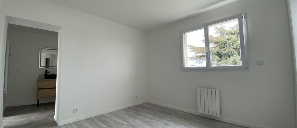House 6 rooms of 122 m² in Langueux (22360)