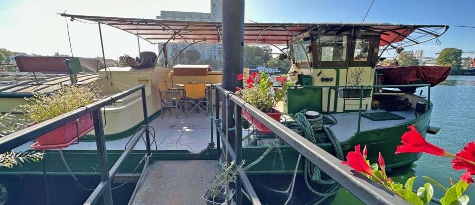 House boat 7 rooms of 150 m² in Corbeil-Essonnes (91100)