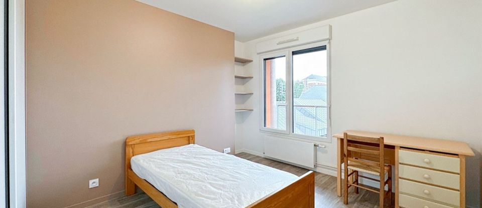 Appartement 6 pièces de 107 m² à Rennes (35000)
