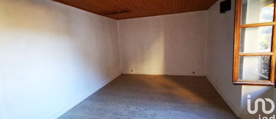 House 6 rooms of 106 m² in Massieu (38620)